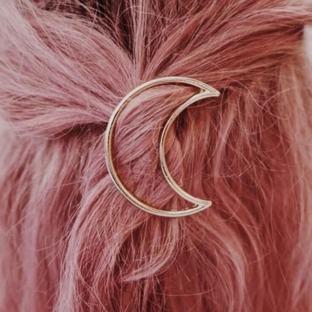 Crescent Moon Hair Clip - Picture 7 of 8